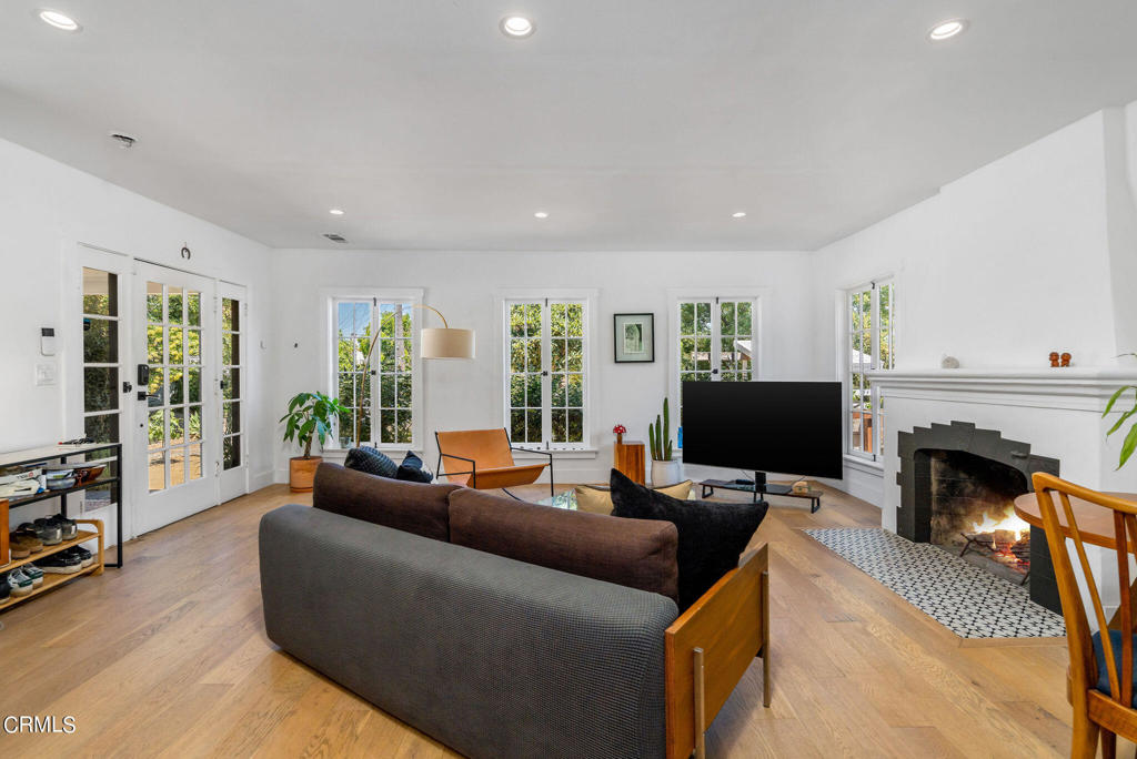 2287 Cazador Drive