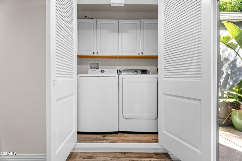 4242 Van Nuys Boulevard