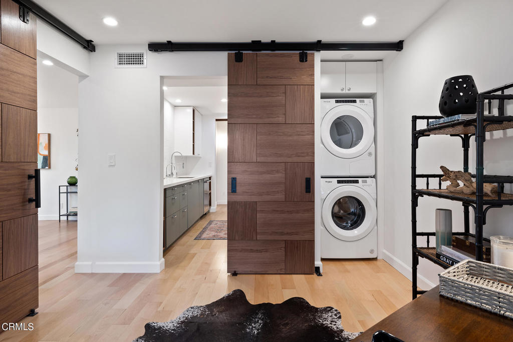 6704 Hillpark Dr 102