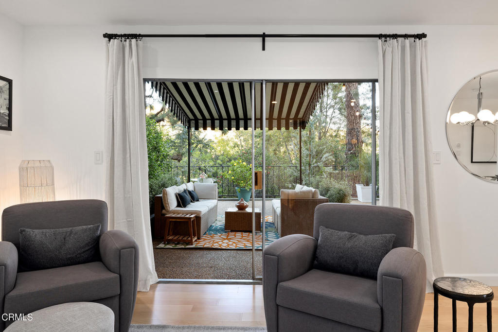 6704 Hillpark Dr 102