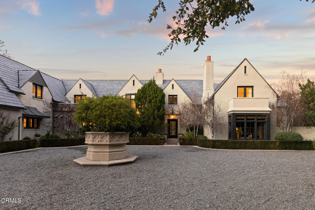 4033 Alta Vista Drive