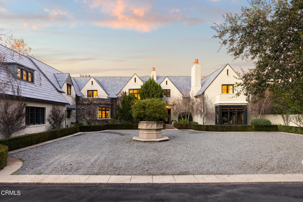 4033 Alta Vista Drive