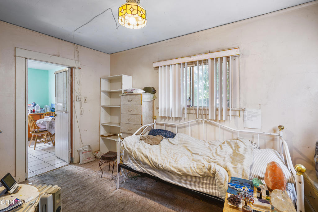 240 N Everett Street