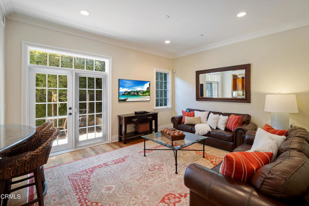 600 S Orange Grove Boulevard 4