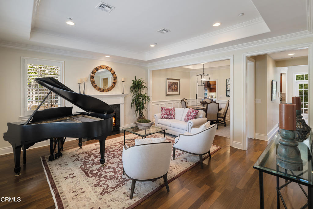 600 S Orange Grove Boulevard 4