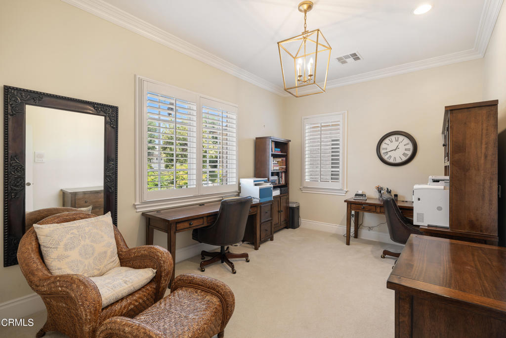 600 S Orange Grove Boulevard 4