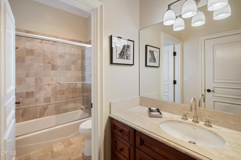 600 S Orange Grove Boulevard 4