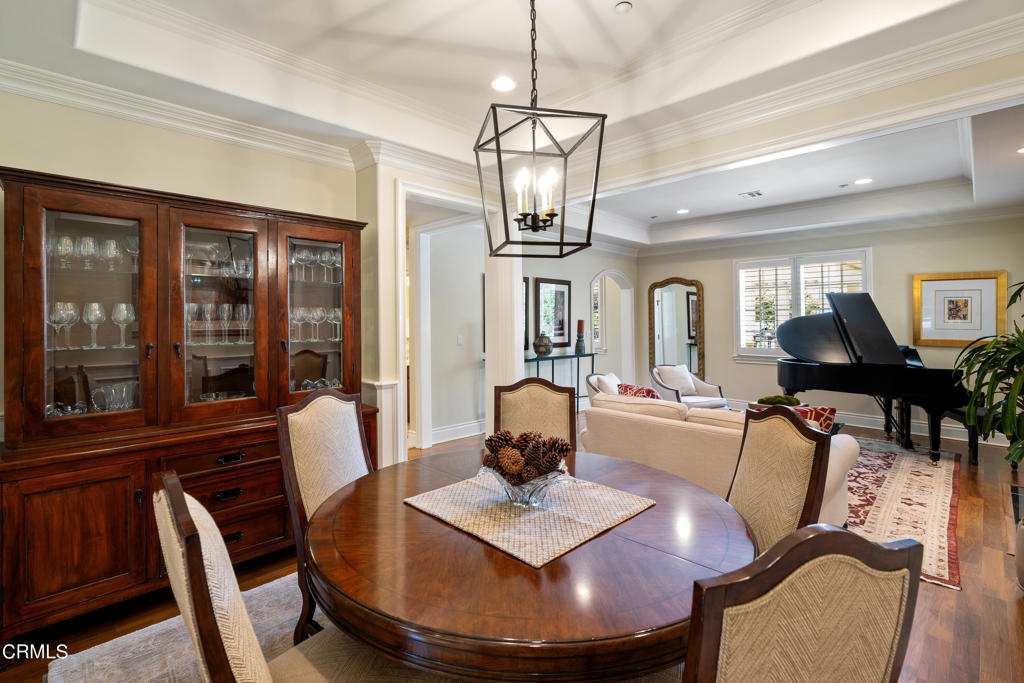 600 S Orange Grove Boulevard 4