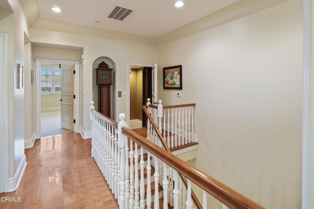 600 S Orange Grove Boulevard 4