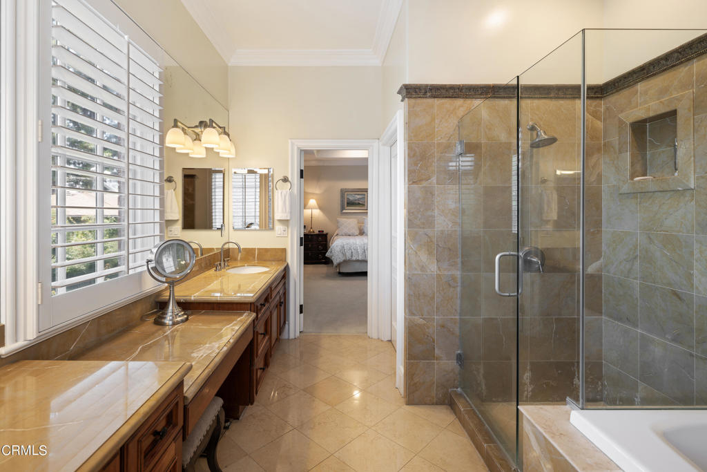 600 S Orange Grove Boulevard 4