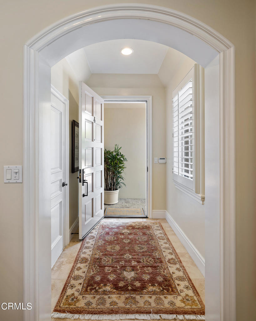 600 S Orange Grove Boulevard 4