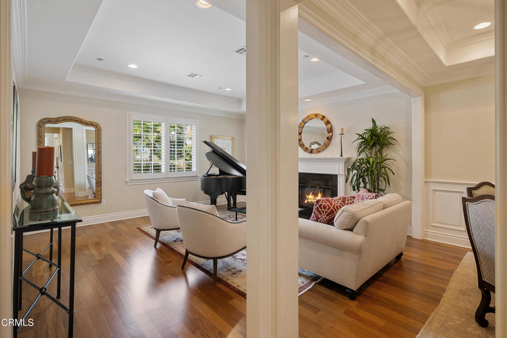 600 S Orange Grove Boulevard 4