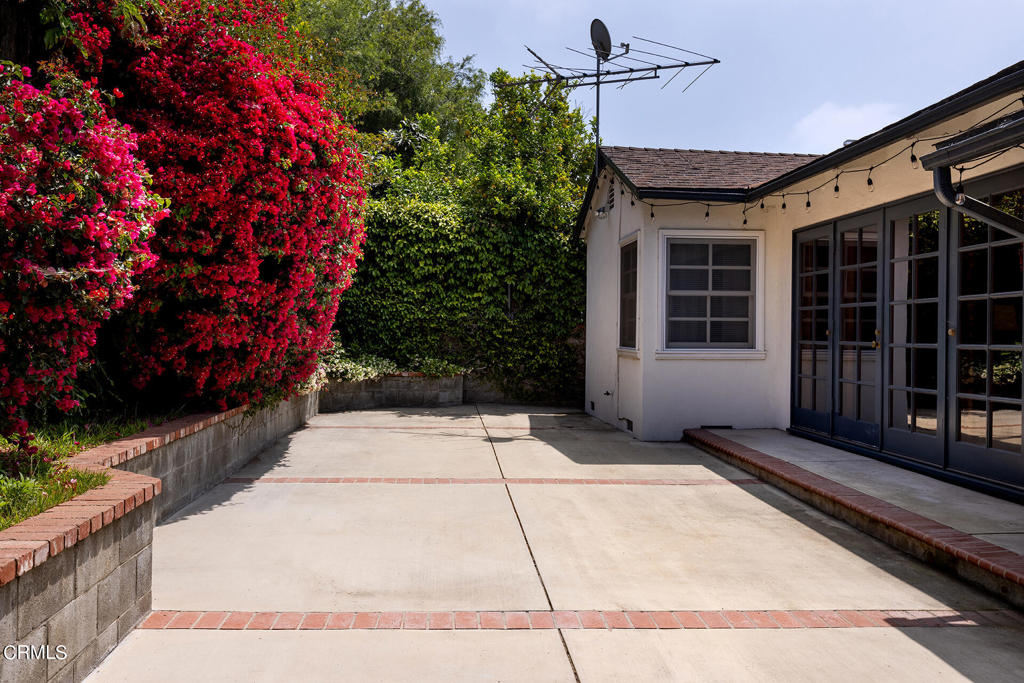 8629 Sunnyslope Drive