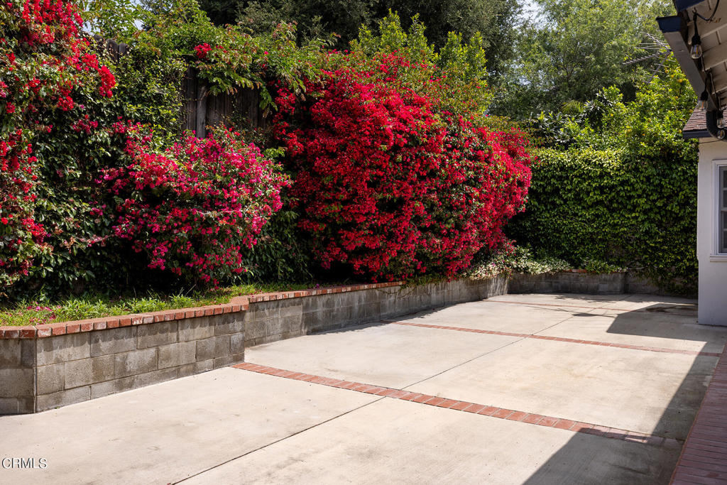 8629 Sunnyslope Drive