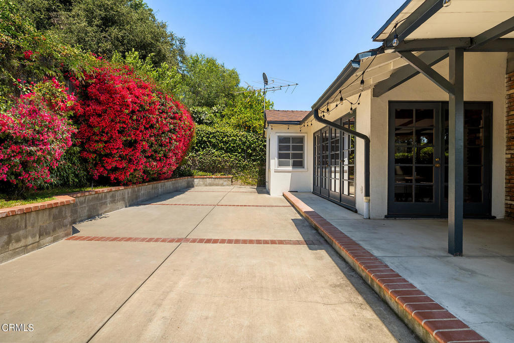 8629 Sunnyslope Drive