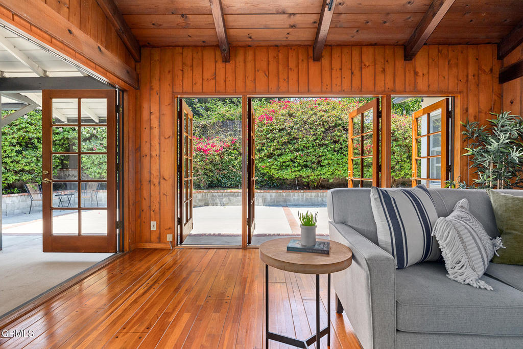 8629 Sunnyslope Drive