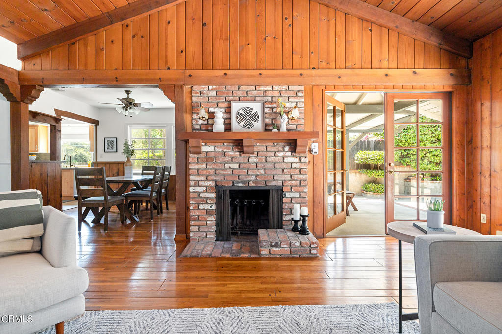 8629 Sunnyslope Drive