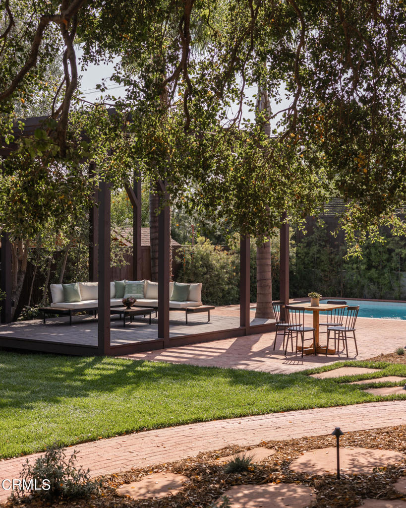 5289 Ellenwood Drive