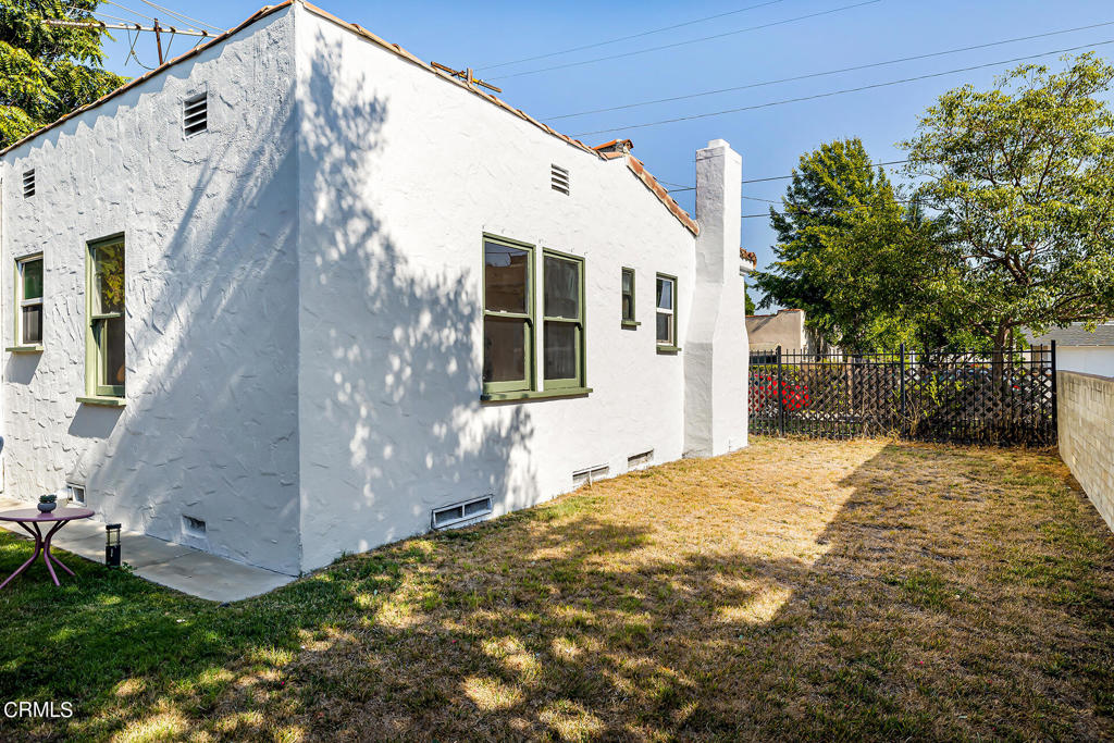 901 Mountain View Terrace