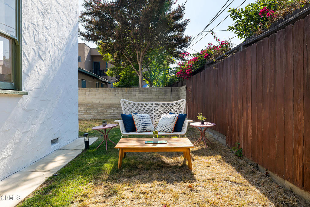 901 Mountain View Terrace