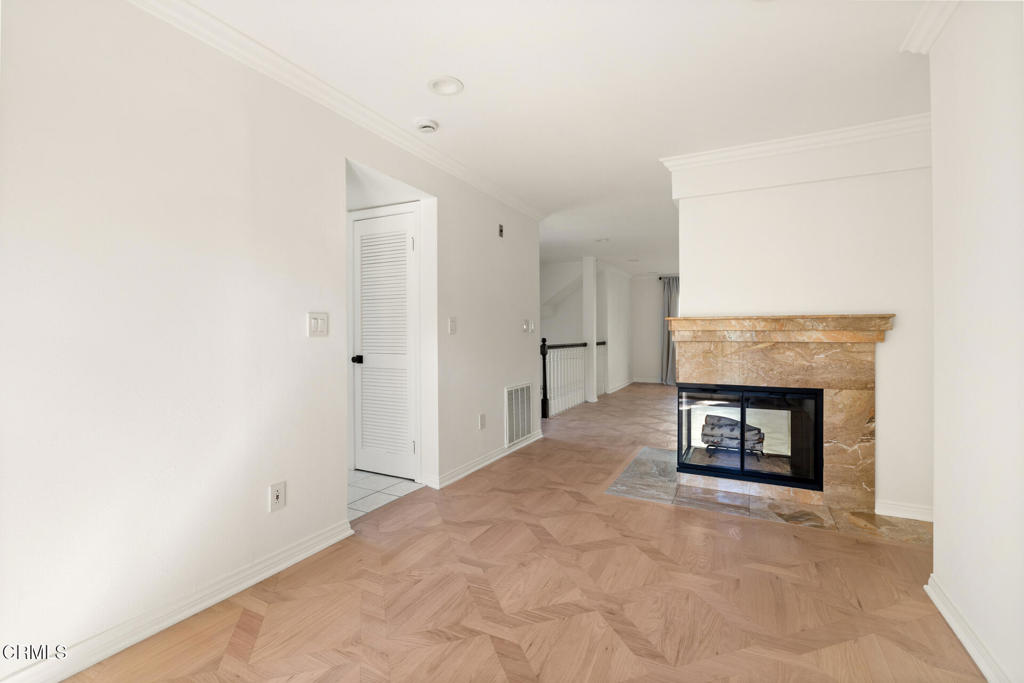 816 Haverford Avenue 1