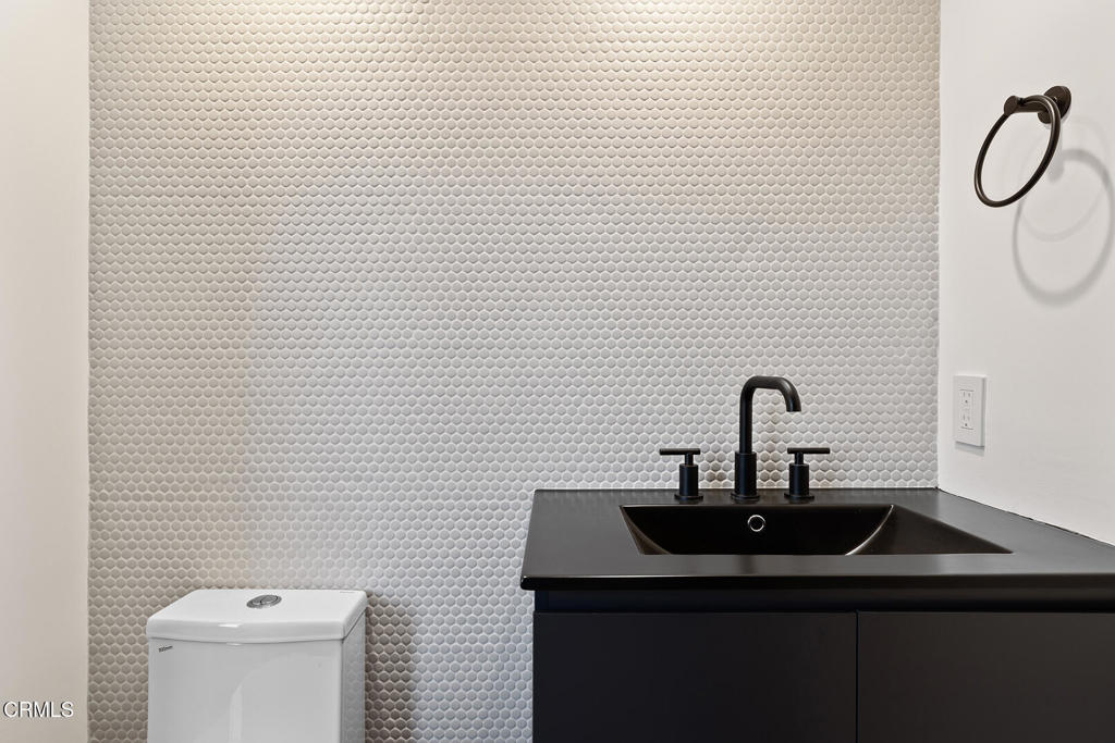 816 Haverford Avenue 1