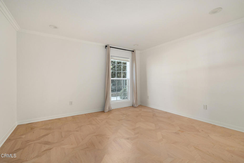 816 Haverford Avenue 1