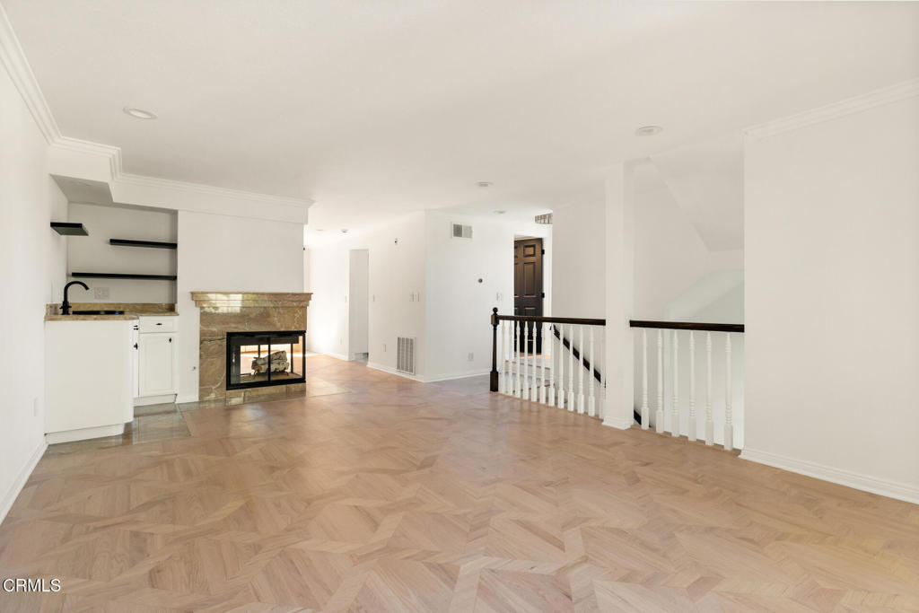 816 Haverford Avenue 1