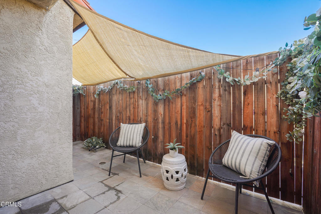 311 E Chestnut Street 5