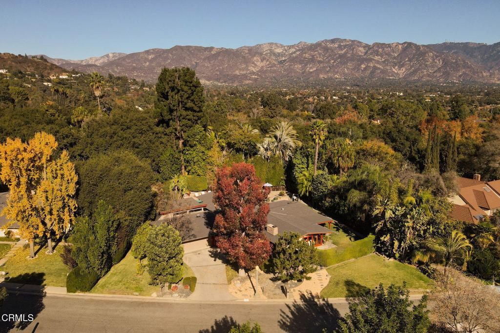 1395 El Mirador Drive