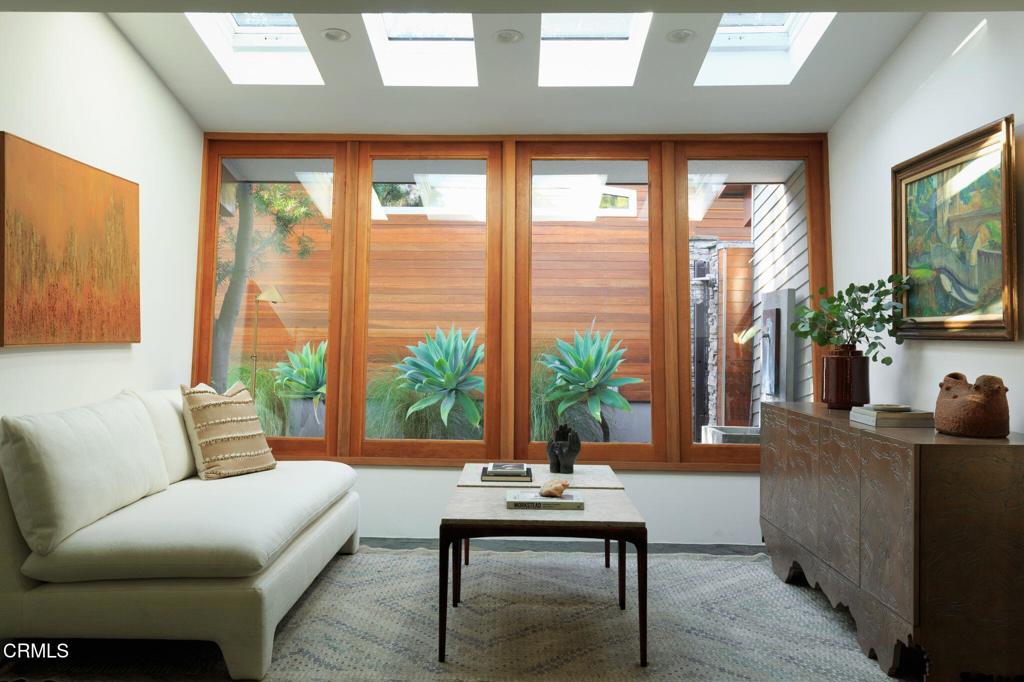 1395 El Mirador Drive