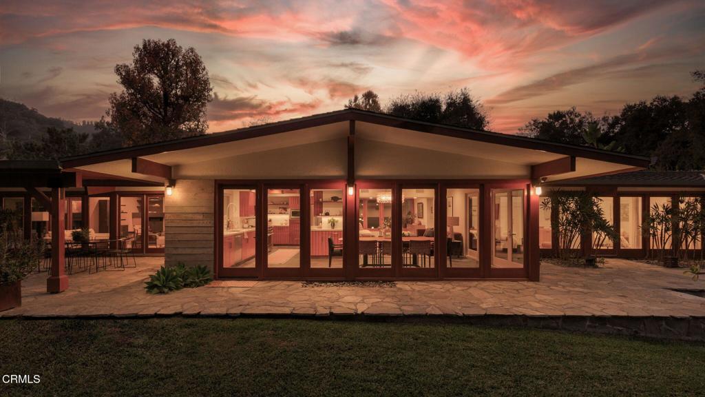 1395 El Mirador Drive