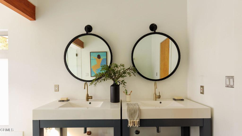 1395 El Mirador Drive