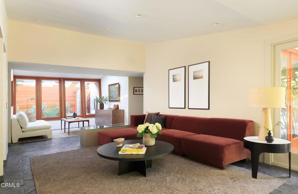 1395 El Mirador Drive