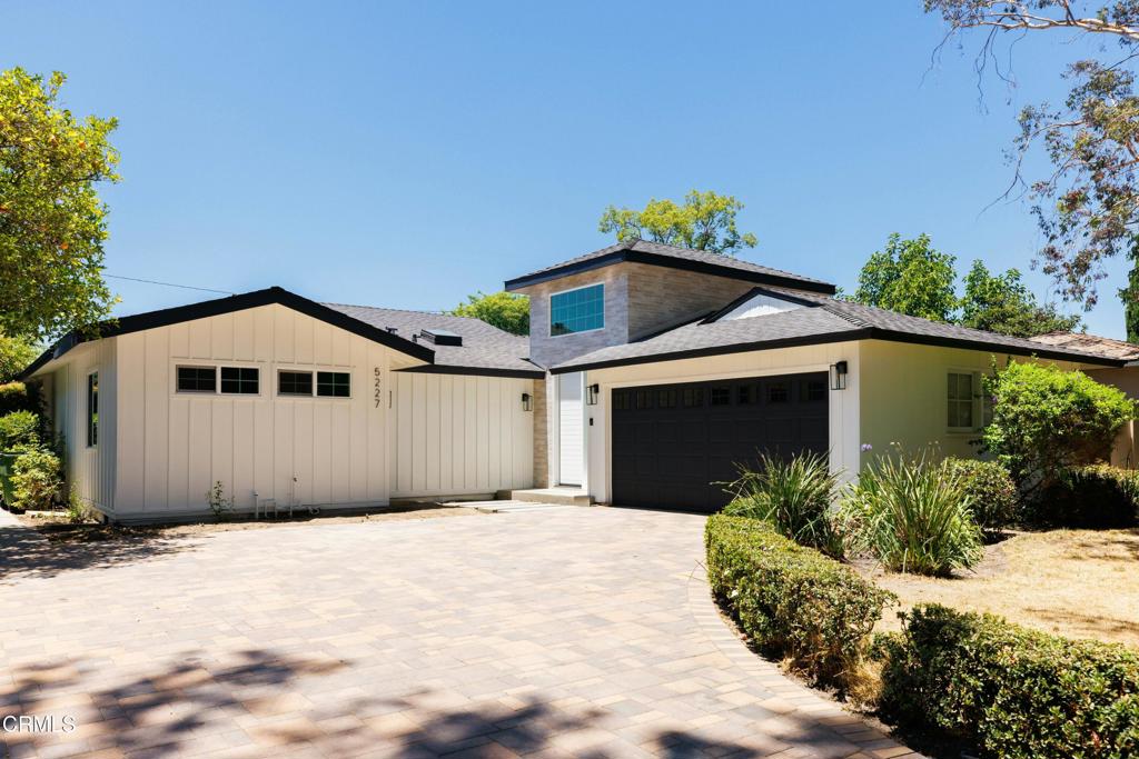 5227 Ventura Canyon Avenue