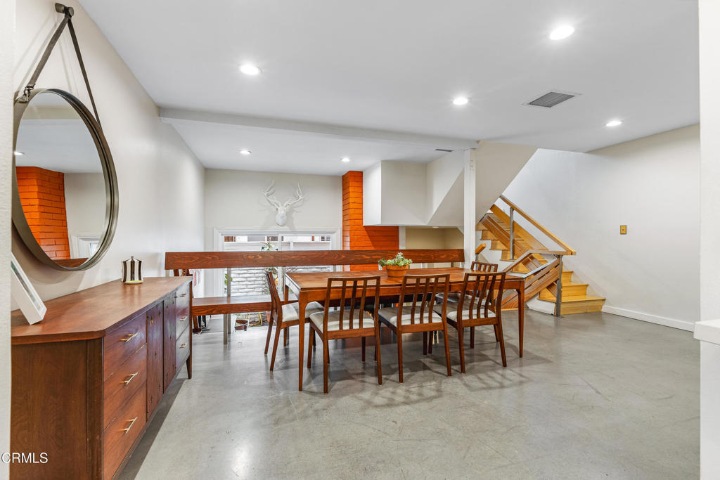 11912 Riverside Drive 20