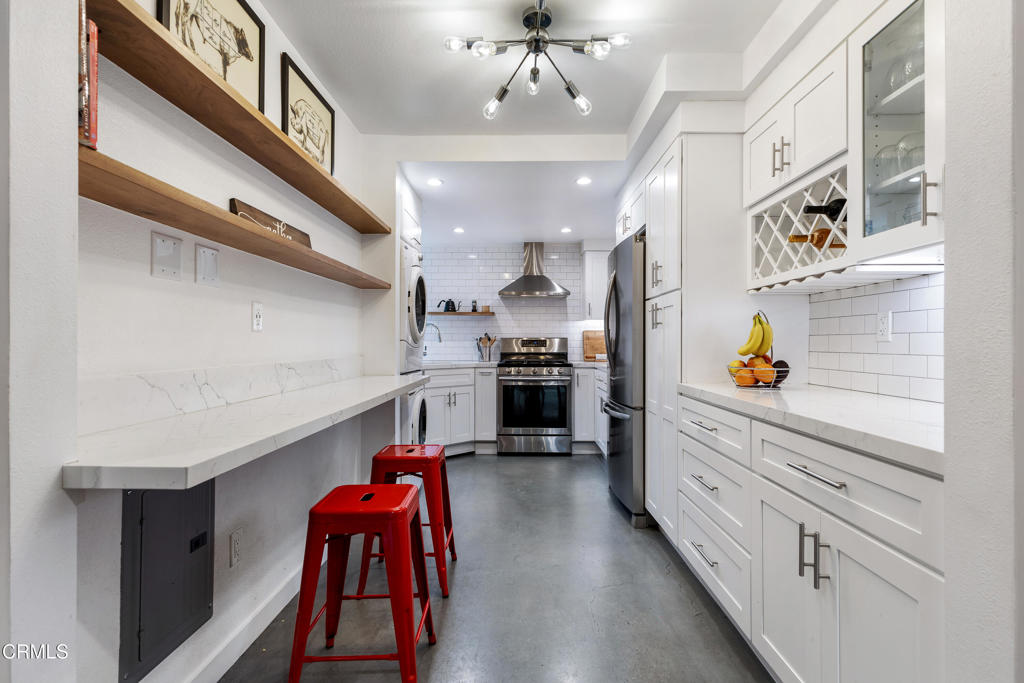 11912 Riverside Drive 20