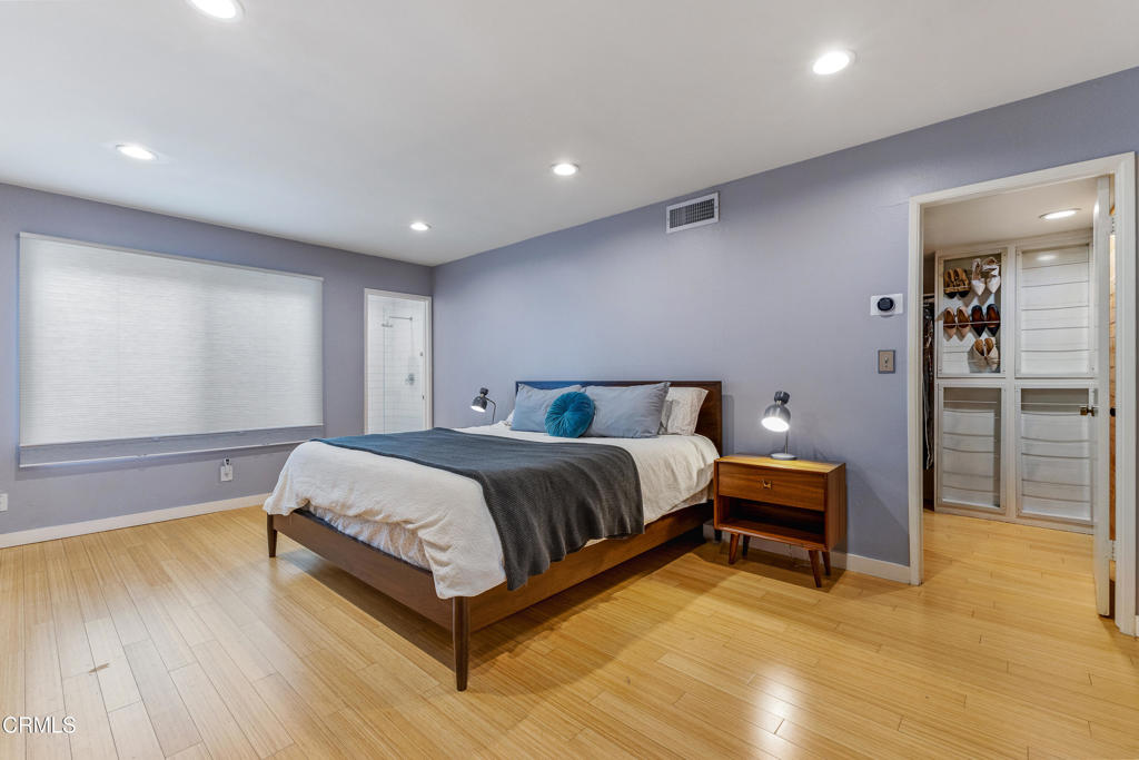 11912 Riverside Drive 20