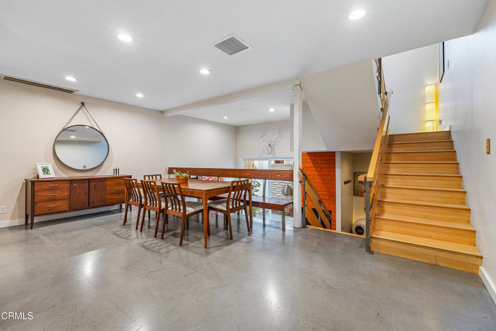 11912 Riverside Drive 20