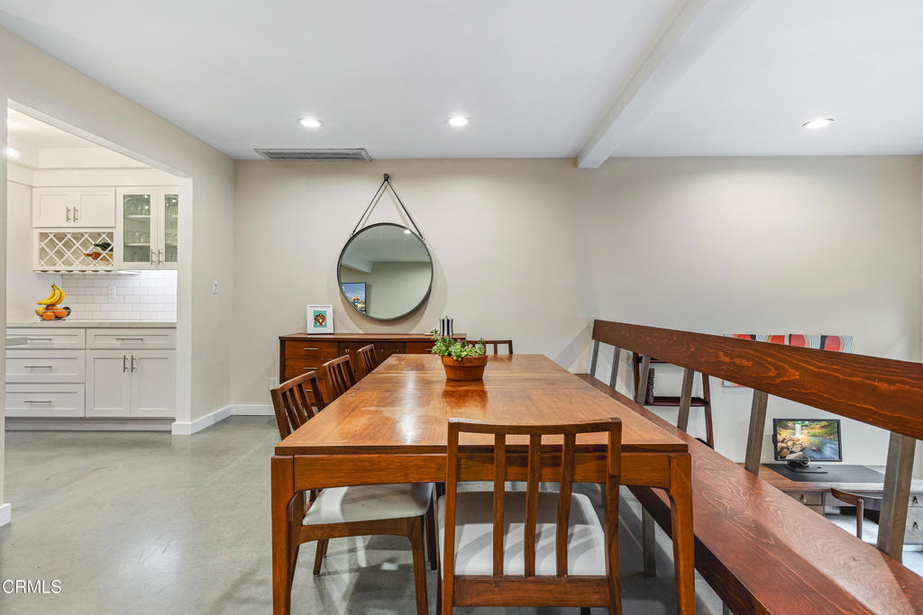 11912 Riverside Drive 20