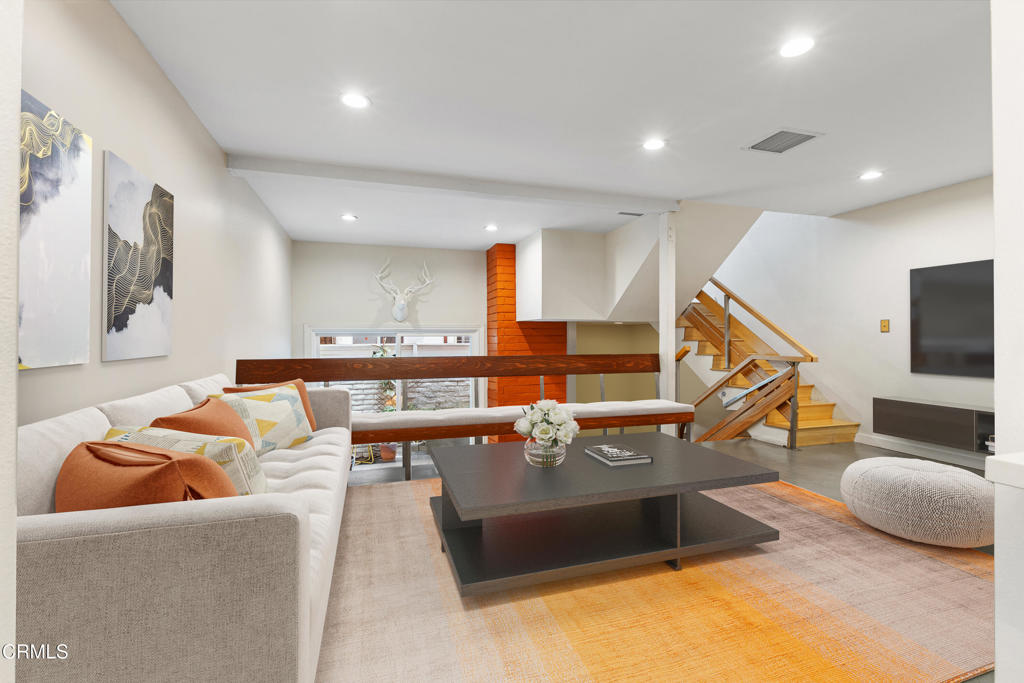 11912 Riverside Drive 20