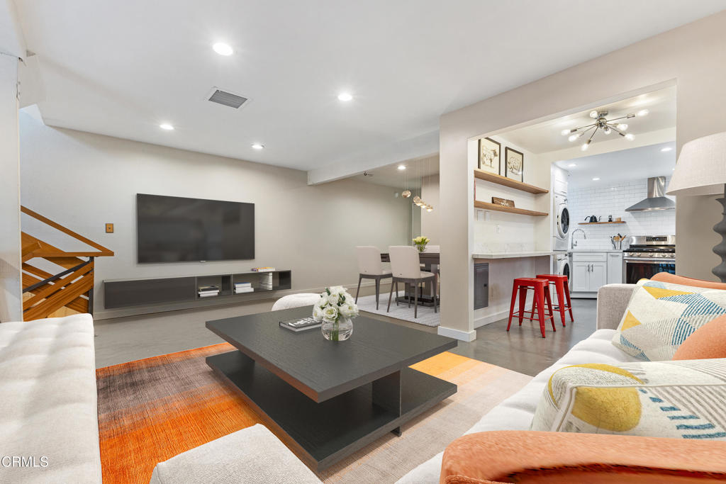 11912 Riverside Drive 20