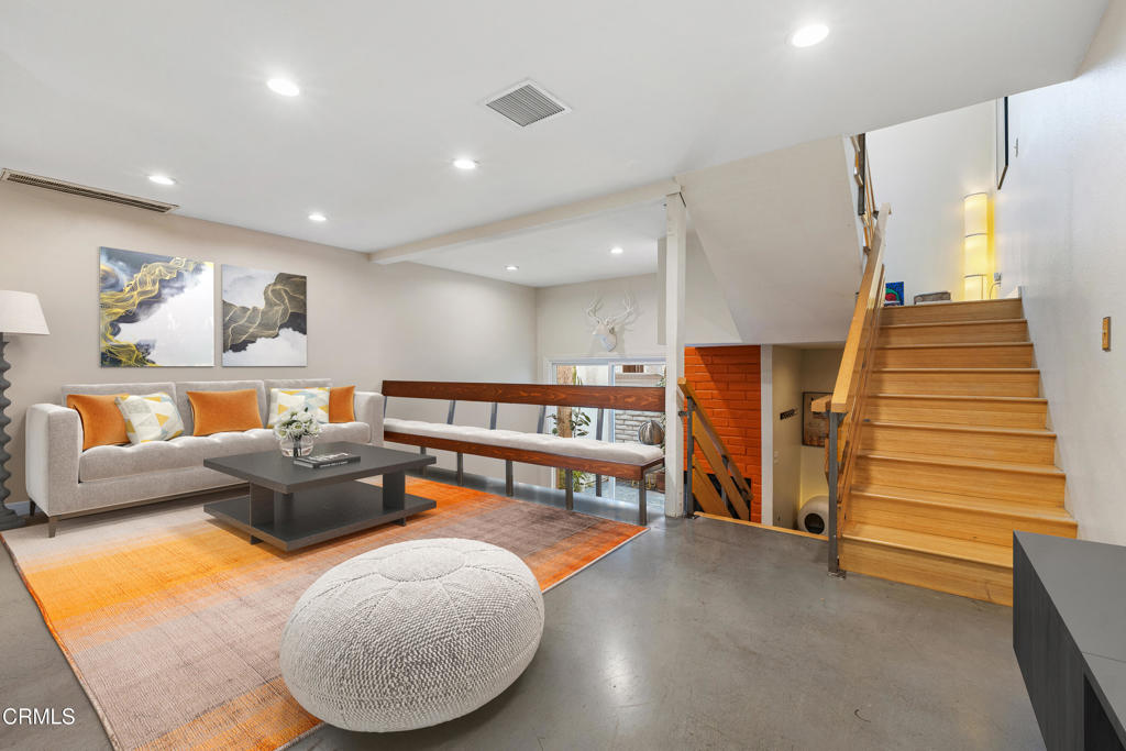 11912 Riverside Drive 20