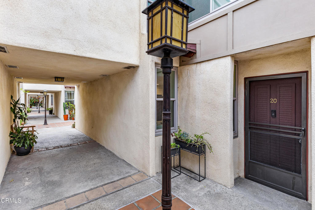 11912 Riverside Drive 20