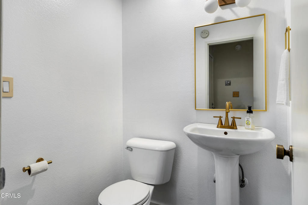 11912 Riverside Drive 20