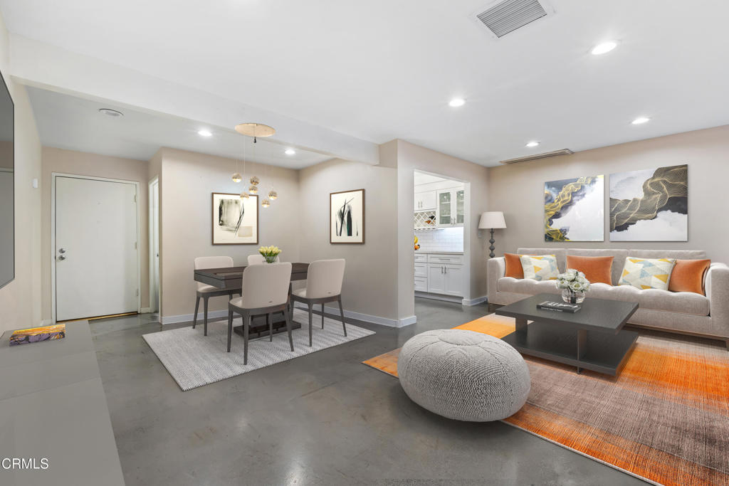 11912 Riverside Drive 20