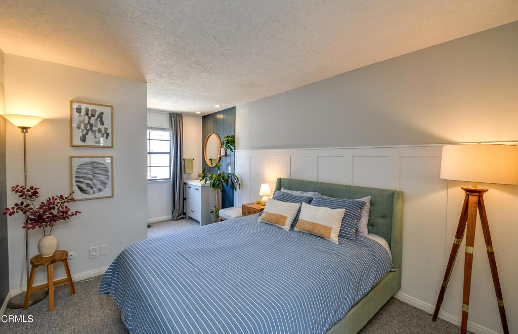 444 S Los Robles Avenue 4