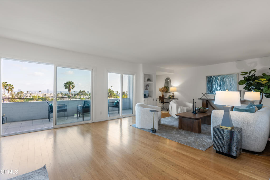 7560 Hollywood Boulevard 409