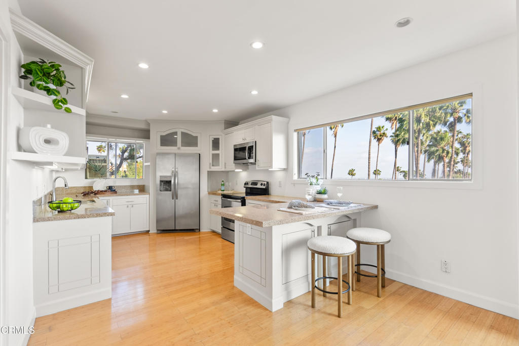 7560 Hollywood Boulevard 409