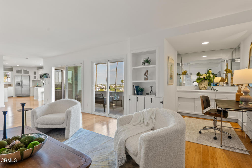 7560 Hollywood Boulevard 409